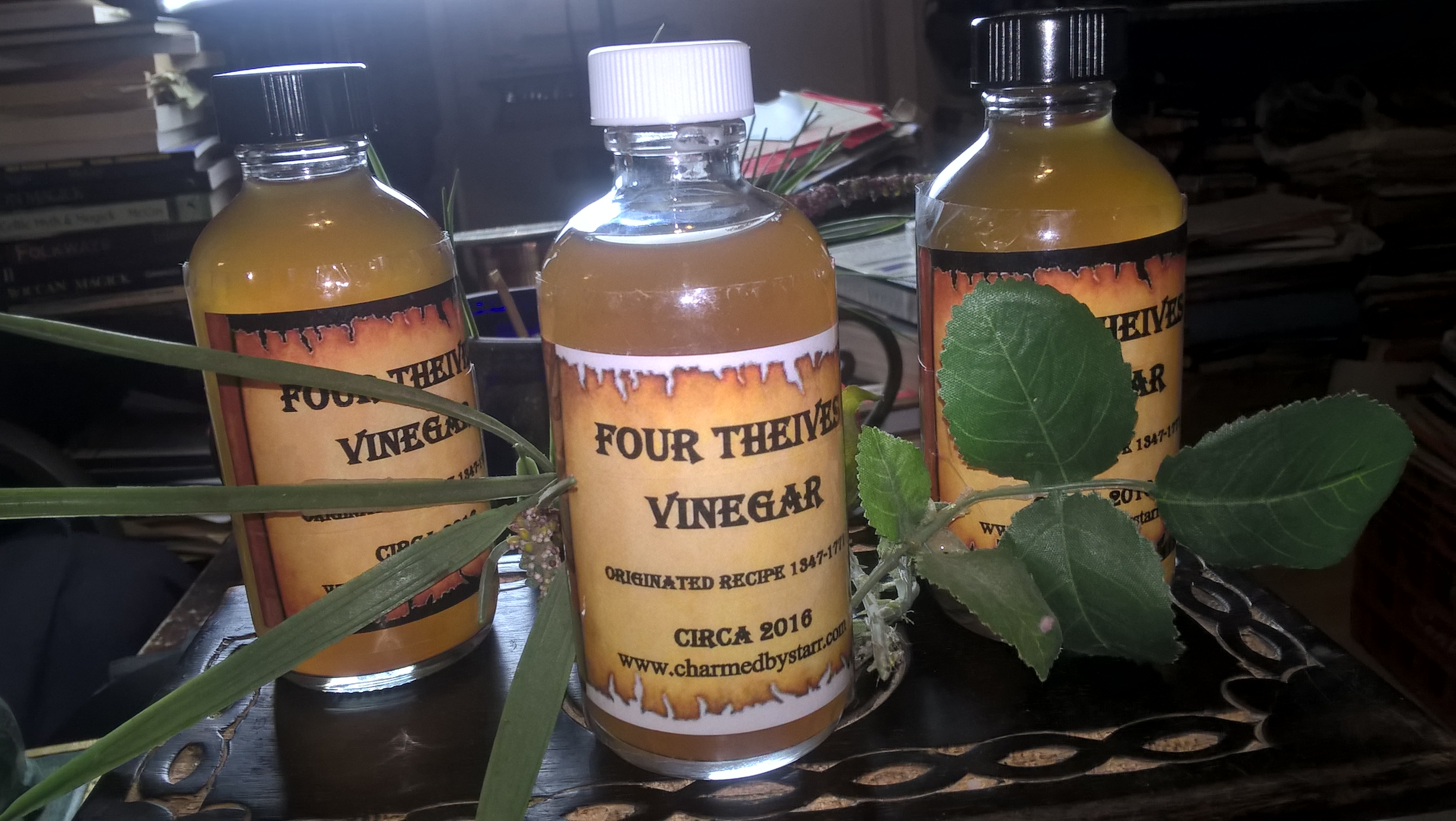 4 (Four) Thieves Vinegar